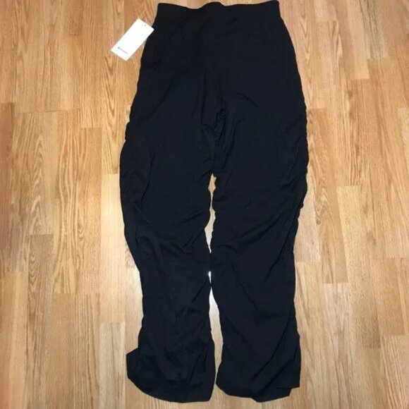 Lululemon Dance Studio Slim-Fit High-Rise Flared Pant Black Size Large NWT - Picture 12 of 13